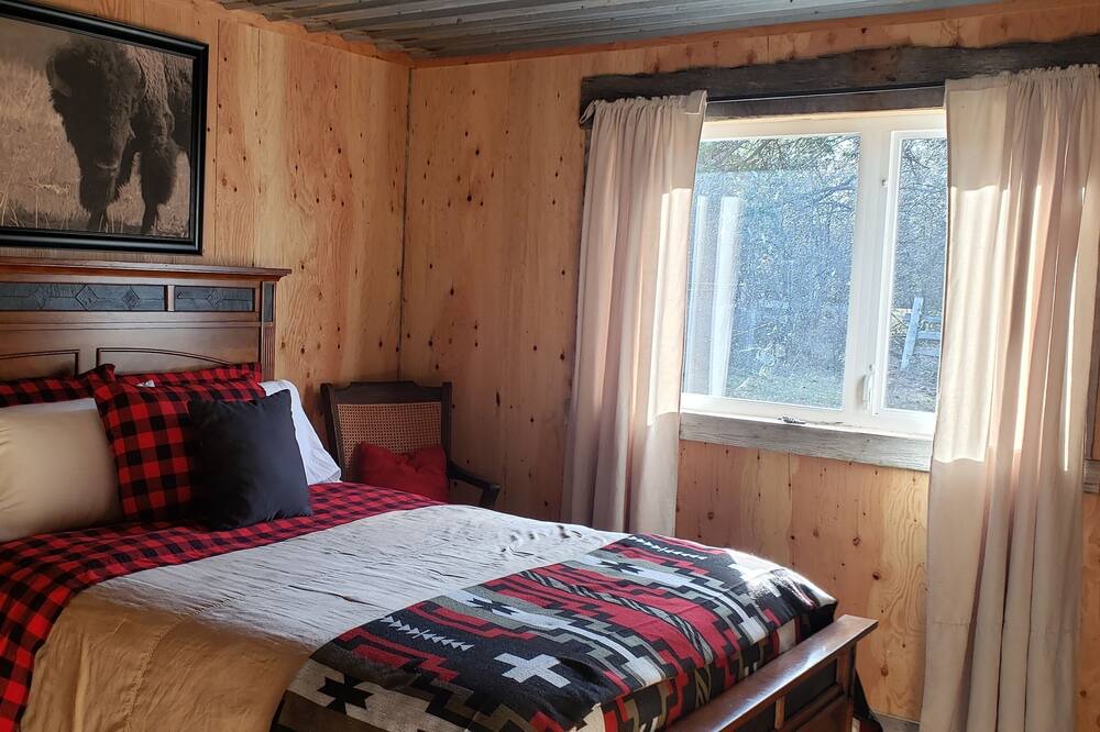 Photo of Bedroom in Ronan