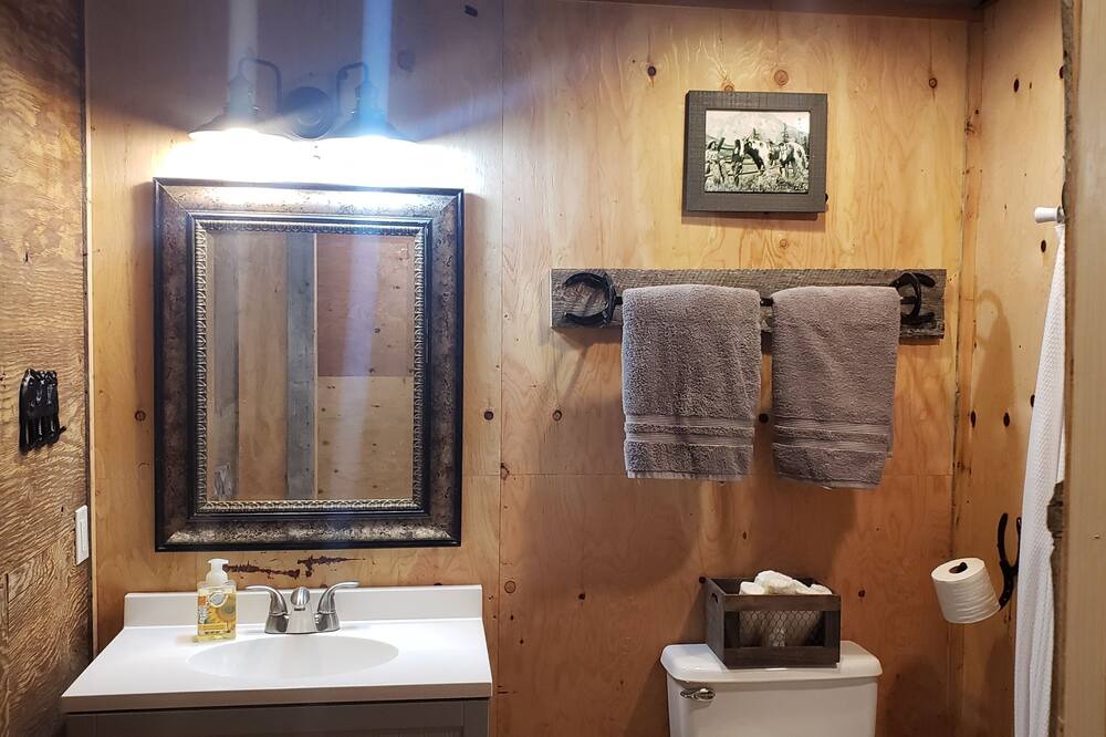 Photo of Bathroom in Ronan
