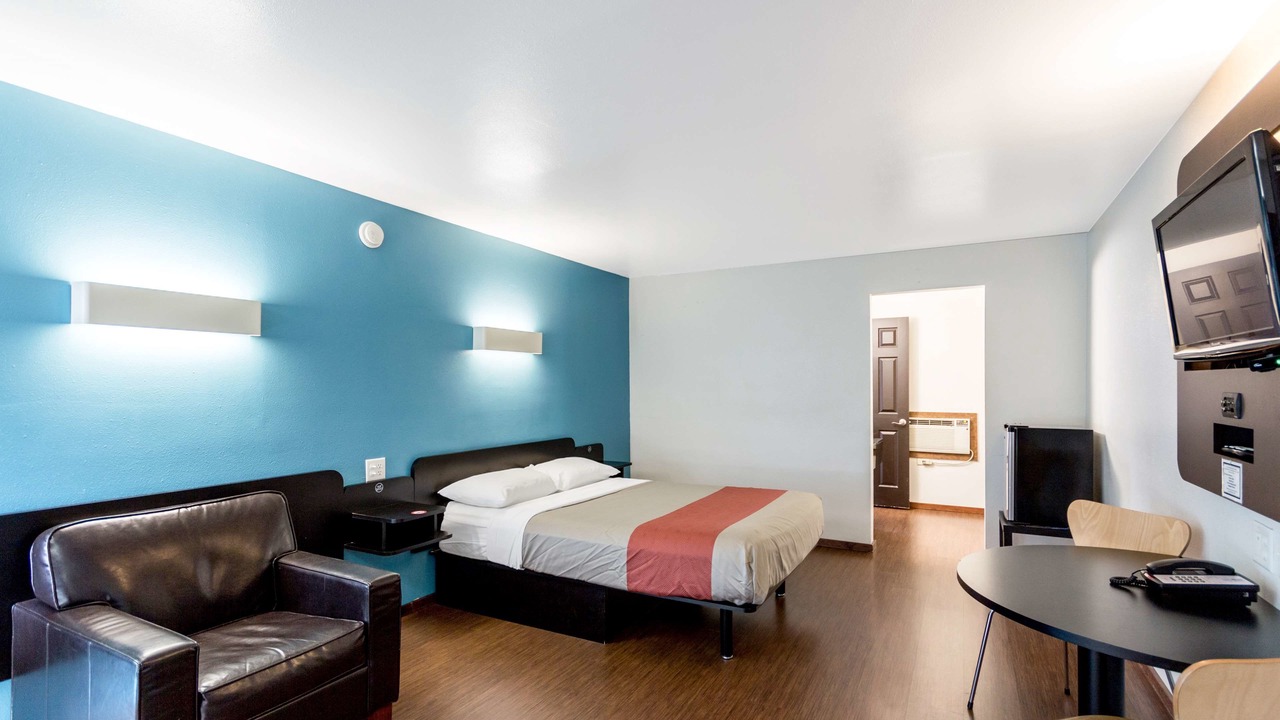 Photo of Livingroom in Heart of Missoula