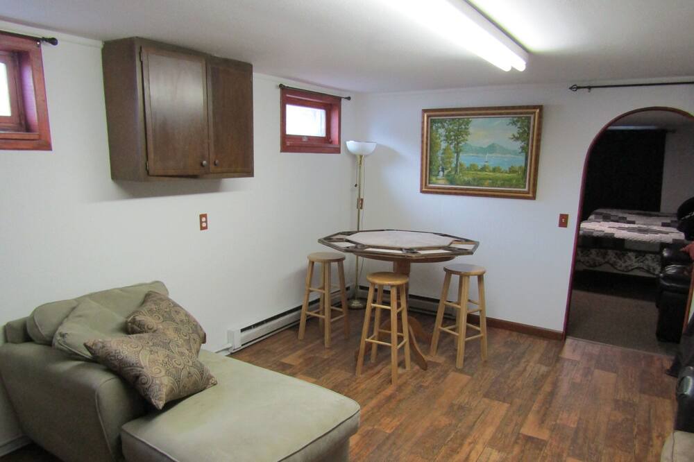 Photo of Livingroom in Lewistown