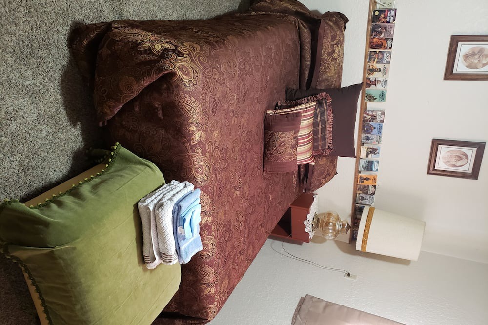 Photo of Bedroom in Billings