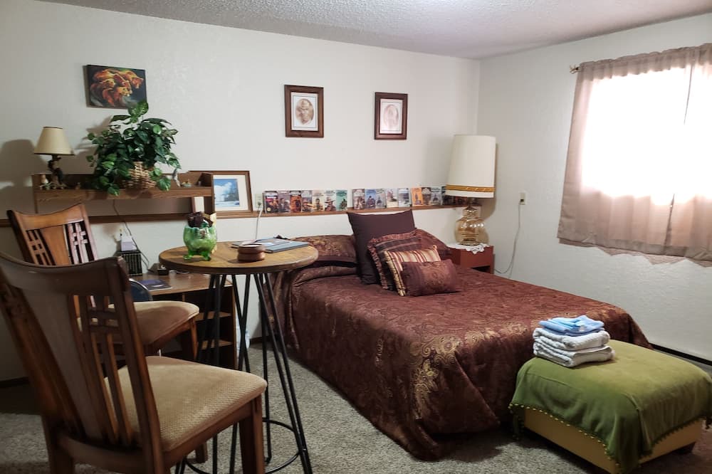 Photo of Bedroom in Billings