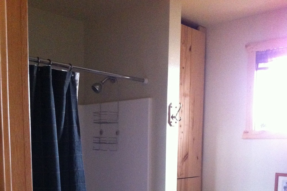Photo of Bathroom in Dillon