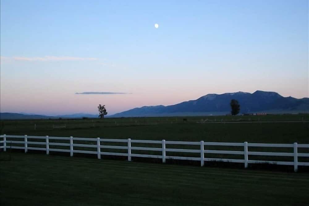 Photo of Others in Dillon