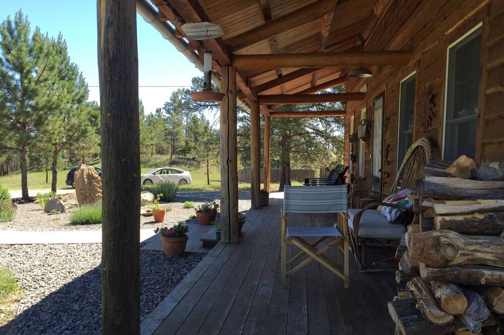 Photo of Outdoor in Roundup