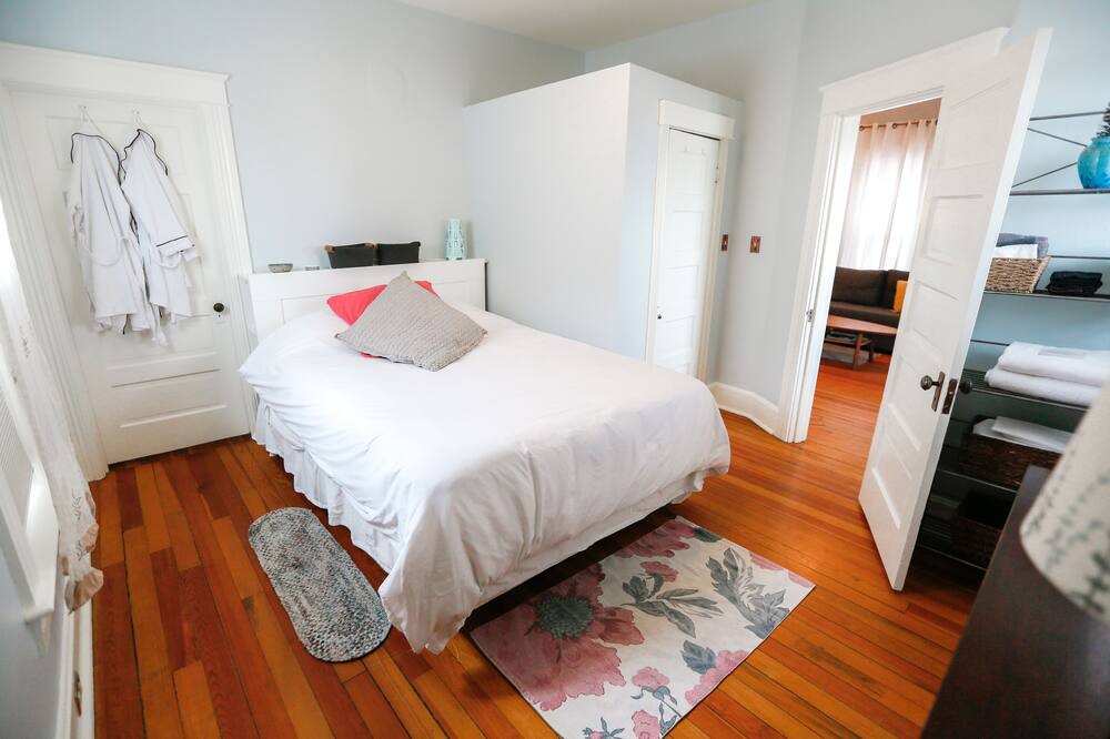 Photo of Others in Riverfront