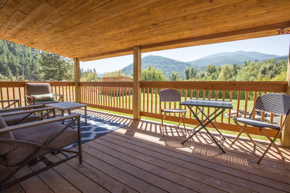 Photo of Patio Balcony in Huson