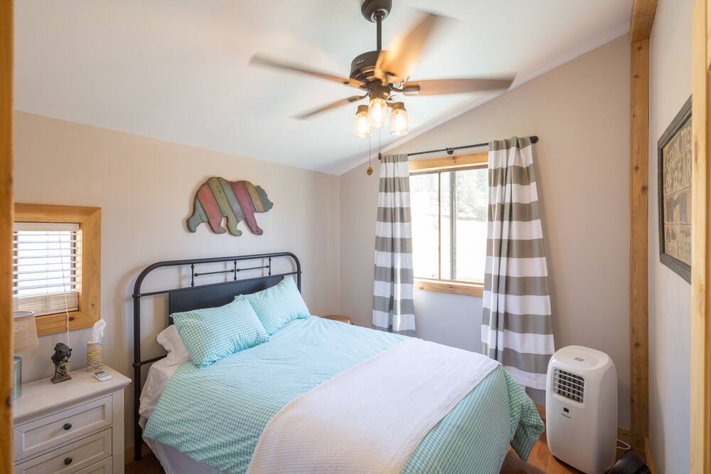 Photo of Bedroom in Huson