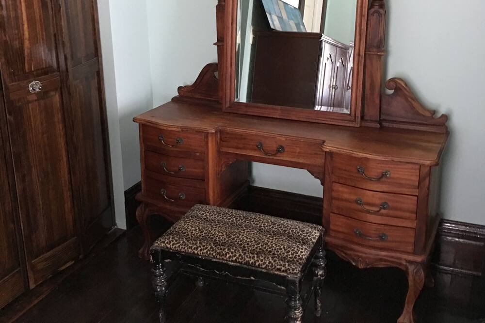 Photo of Bedroom in Hardin