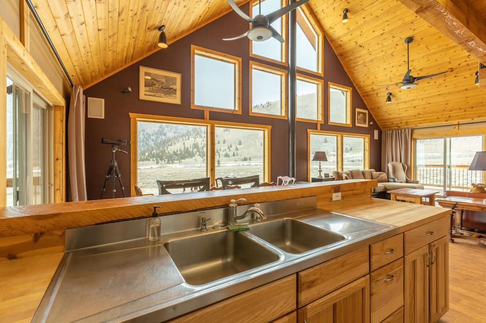 Photo of Kitchen in Cameron