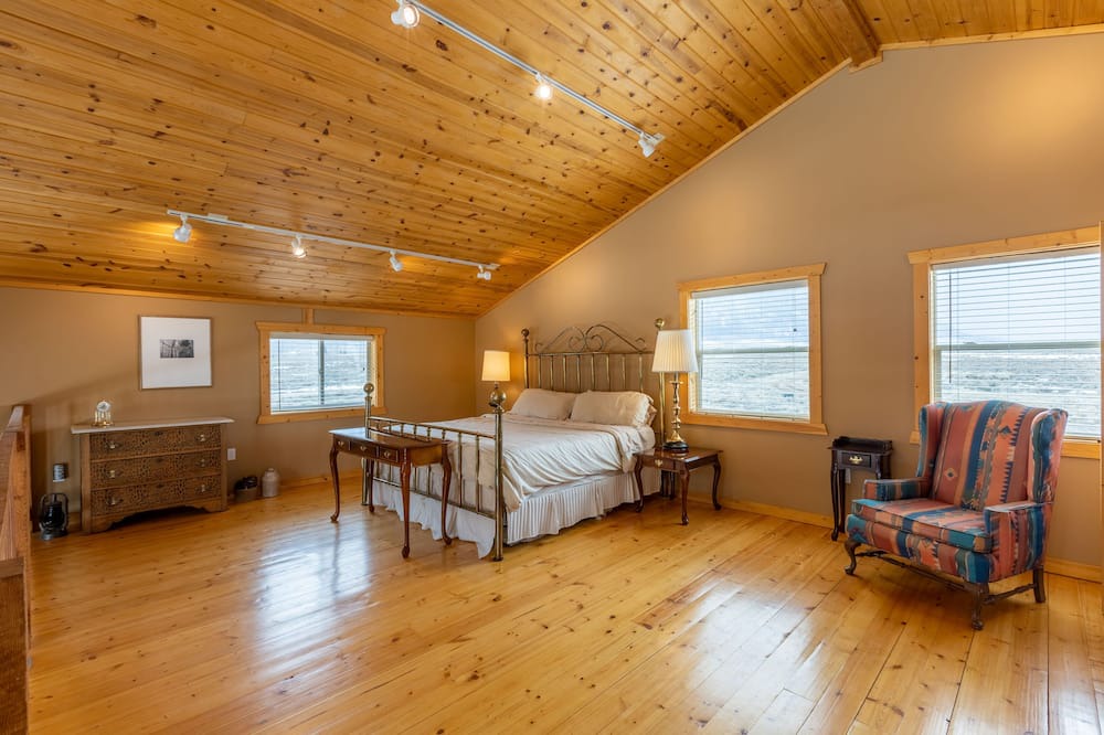Photo of Bedroom in Cameron