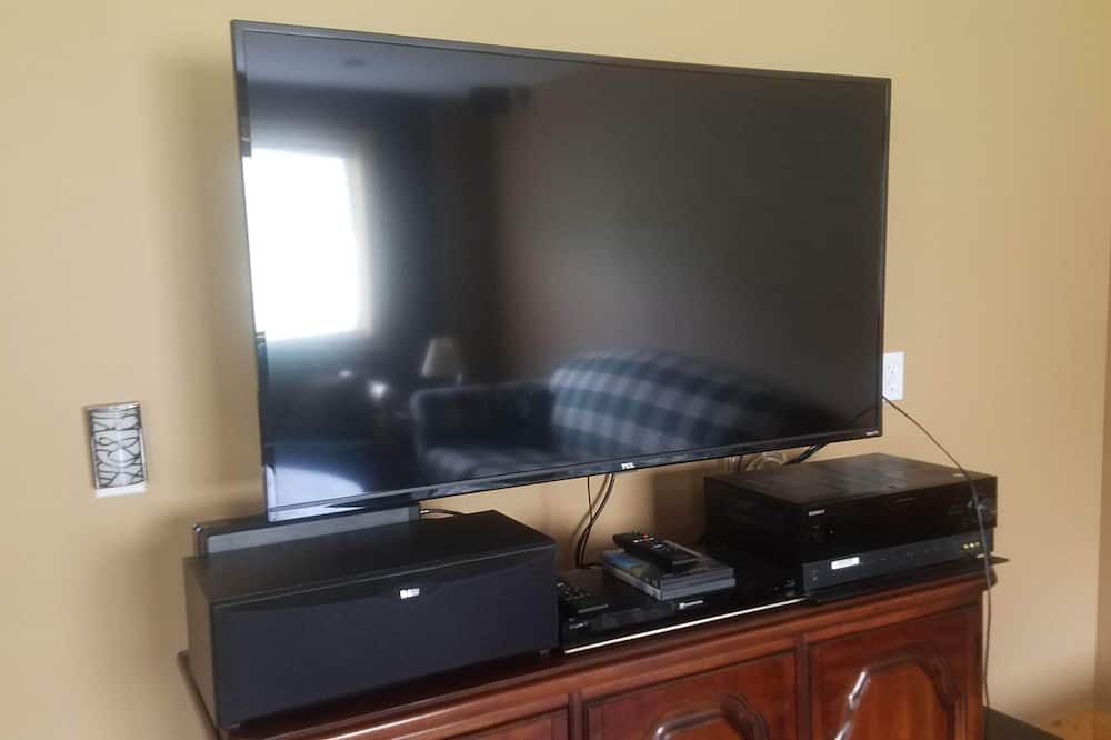 Photo of Bedroom in Cameron