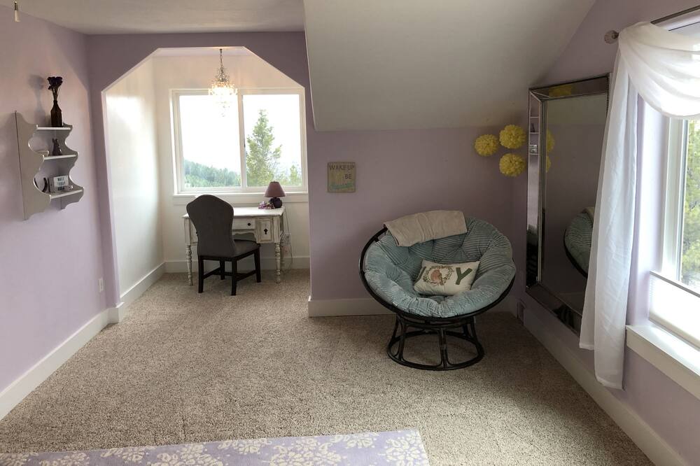 Photo of Bedroom in Missoula