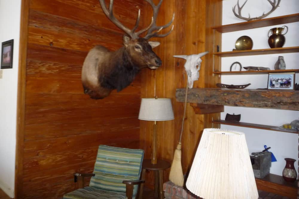 Photo of Bedroom in Powell County