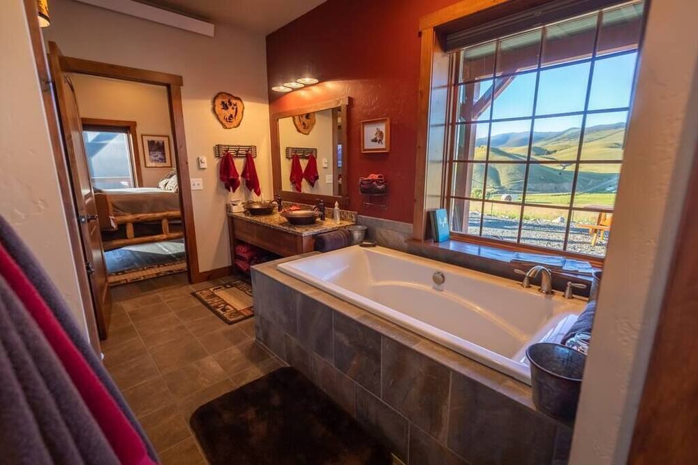 Photo of Bathroom in Philipsburg