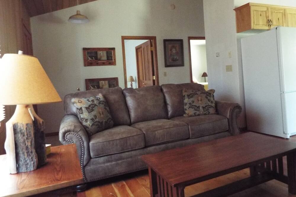 Photo of Livingroom in Trout Creek