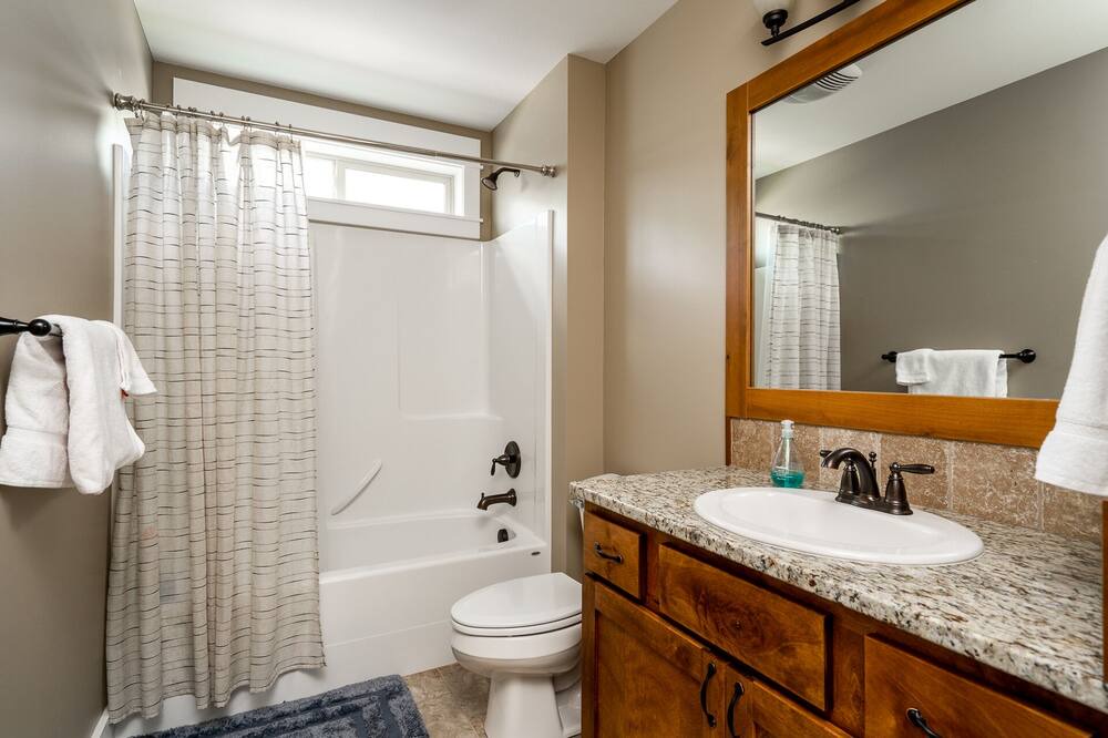 Photo of Bathroom in Bozeman