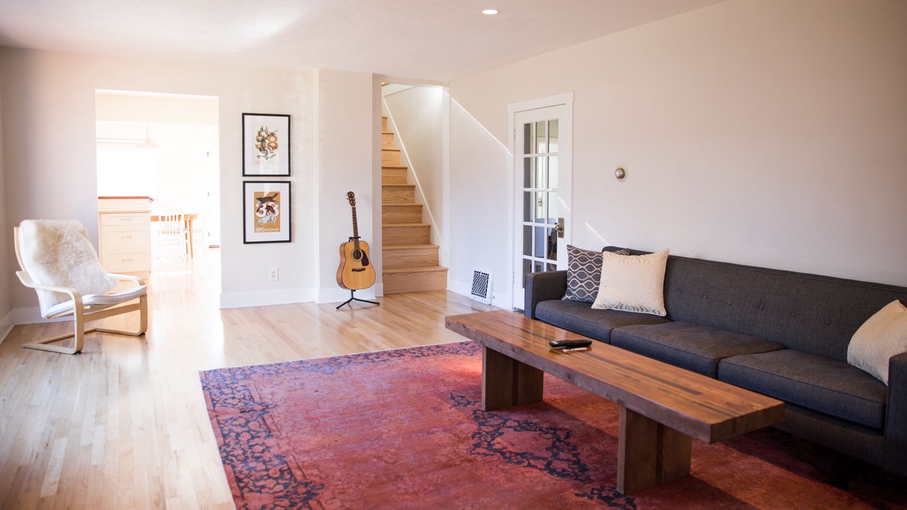 Photo of Livingroom in University District