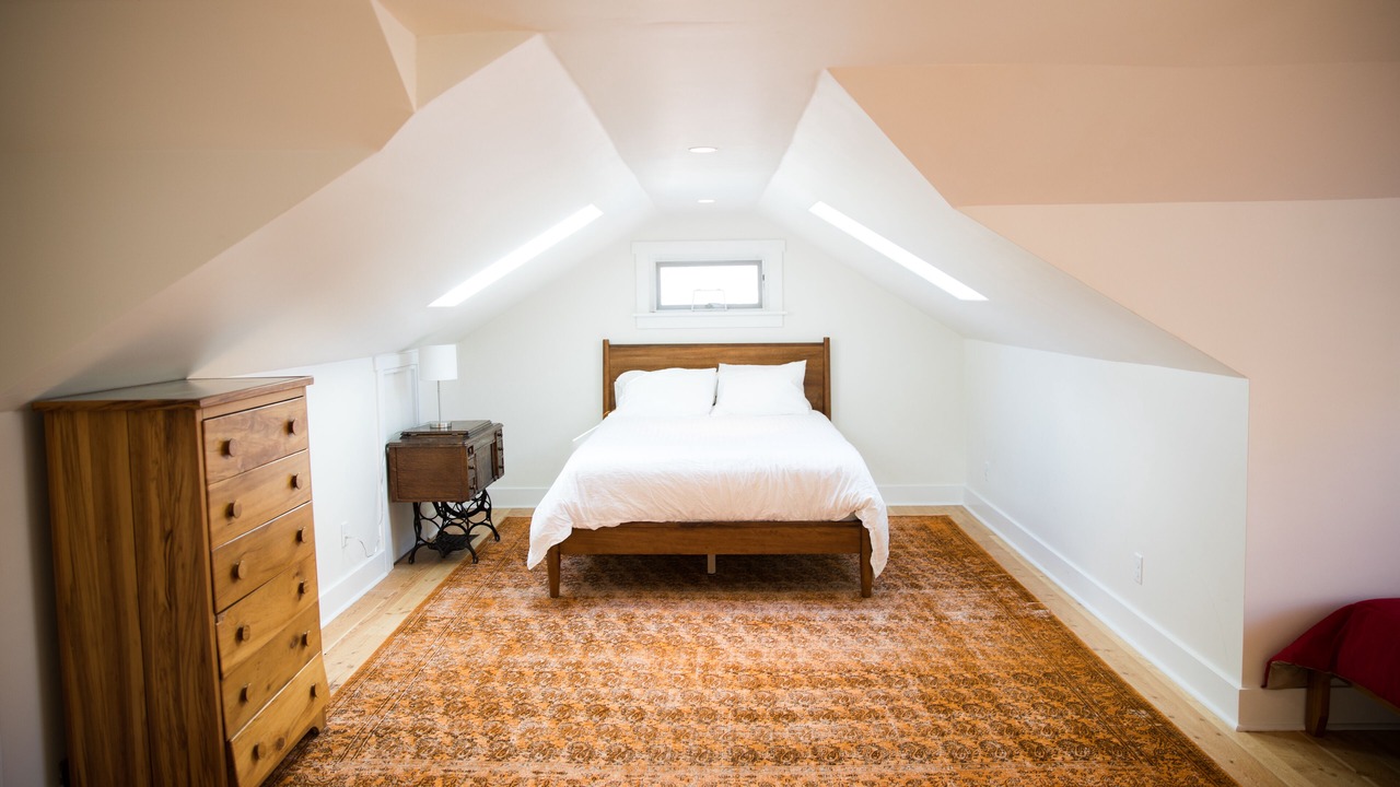 Photo of Bedroom in University District