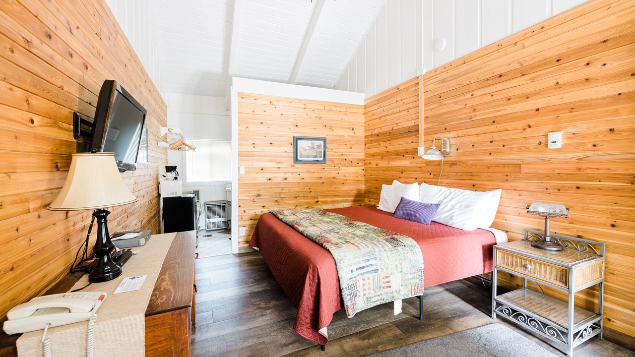 Photo of Bedroom in Trout Creek