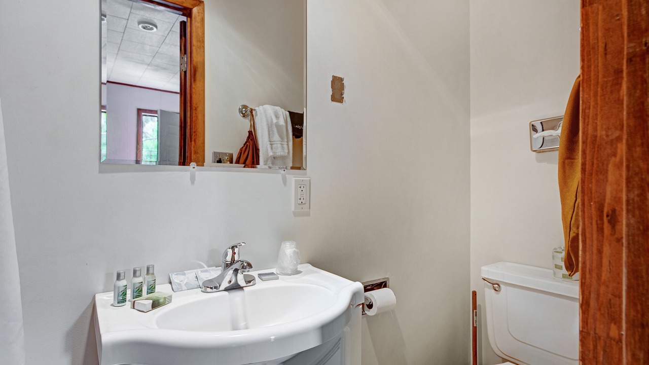 Photo of Bathroom in South Fork