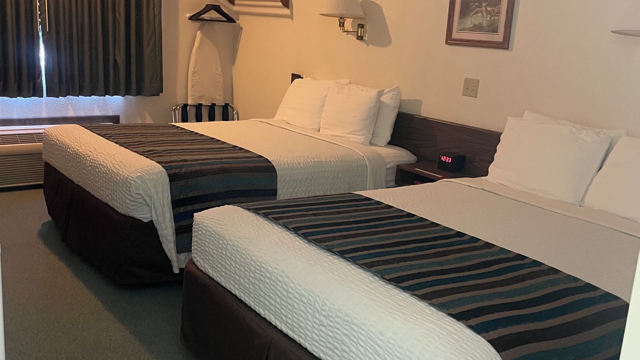 Photo of Bedroom in Forsyth
