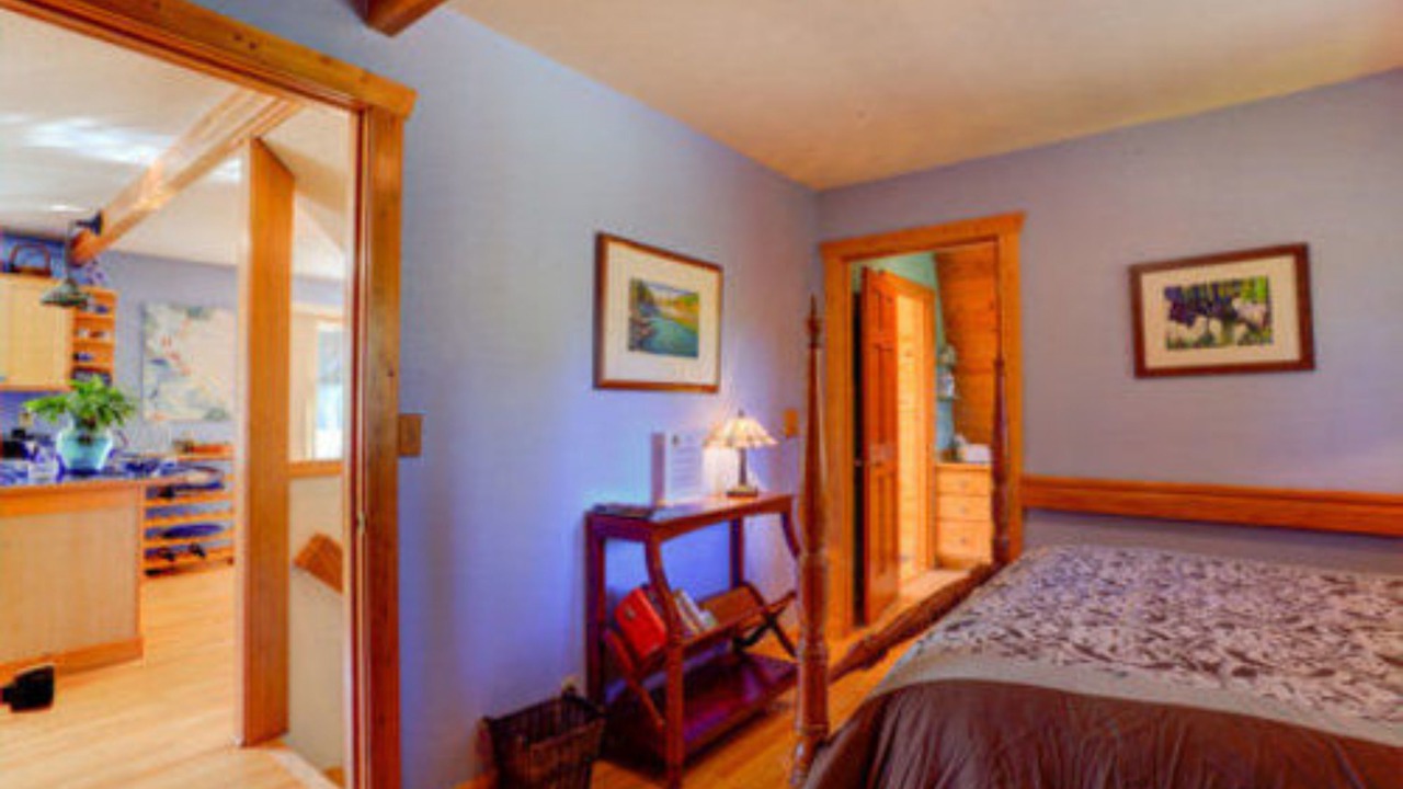 Photo of Bedroom in Columbia Falls