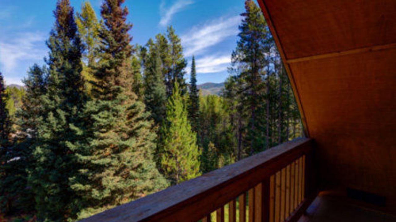 Photo of Patio Balcony in Columbia Falls
