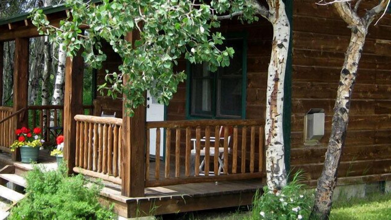 Photo of Outdoor in East Glacier Park Village