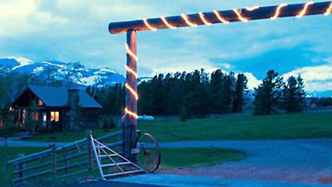 Photo of Outdoor in East Glacier Park Village