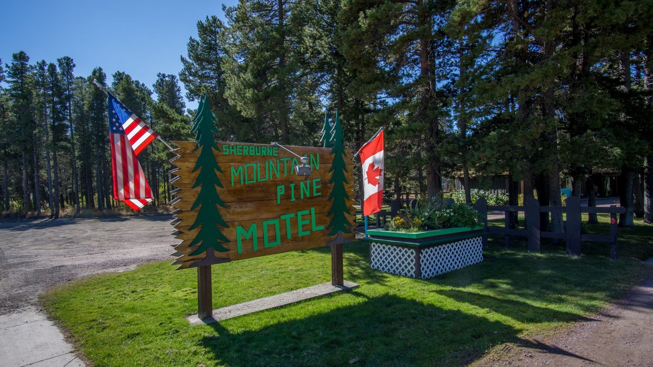 Photo of Outdoor in East Glacier Park Village