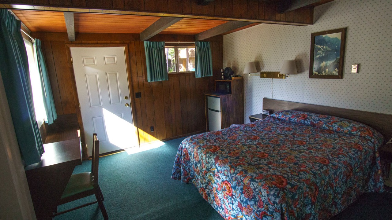 Photo of Bedroom in East Glacier Park Village