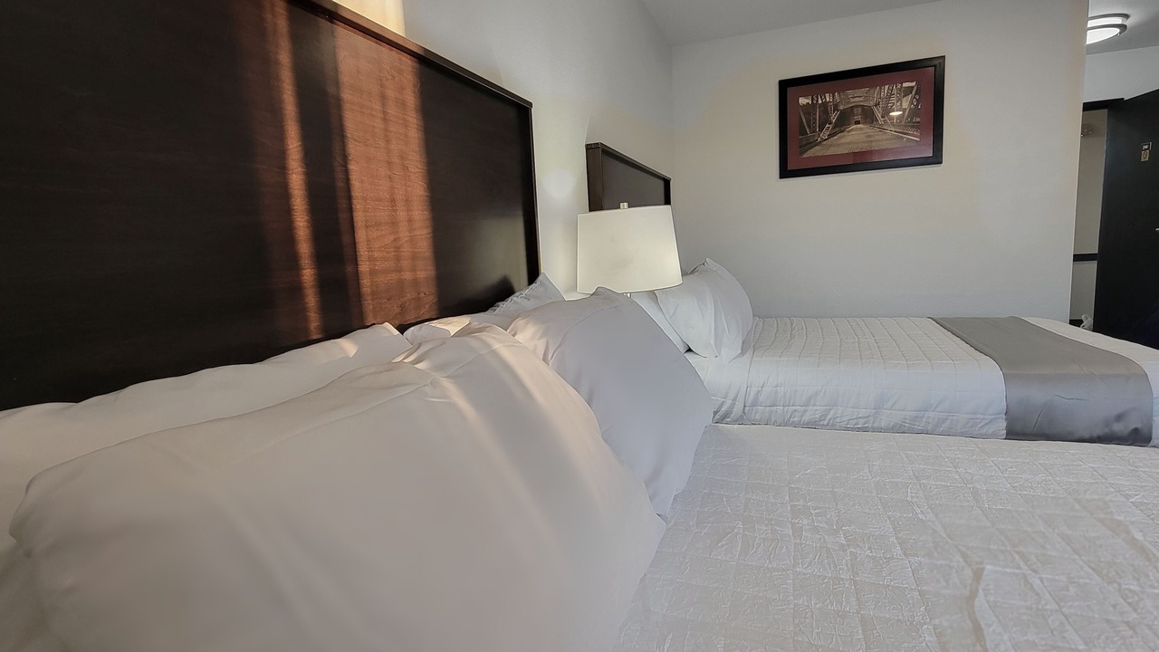 Photo of Bedroom in Minot