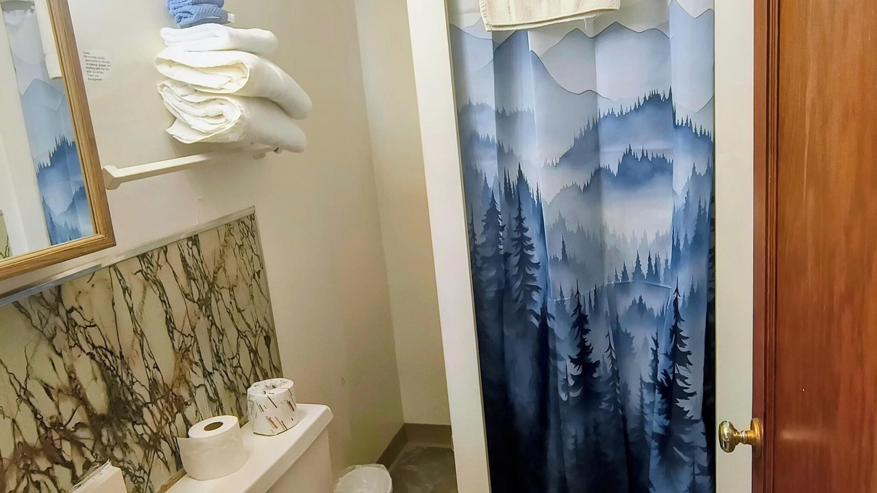 Photo of Bathroom in Bynum