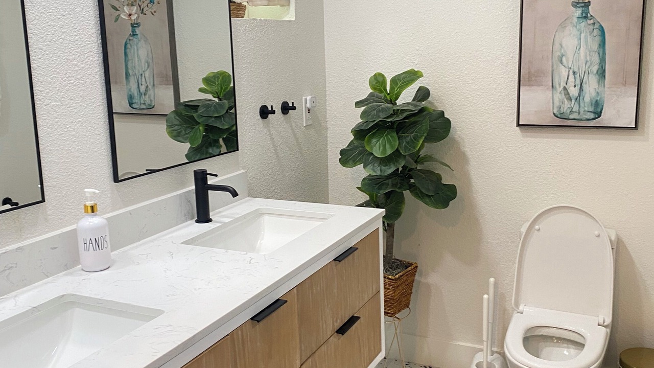 Photo of Bathroom in Elko
