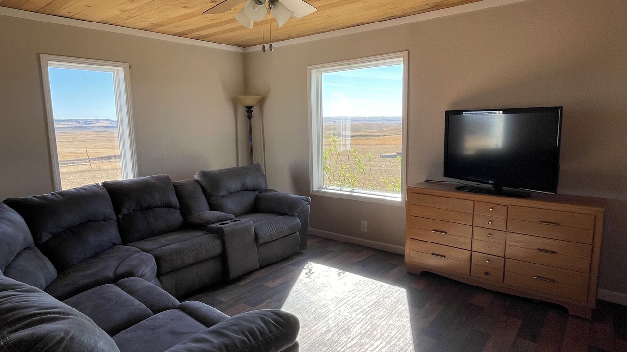 Photo of Livingroom in Raymond