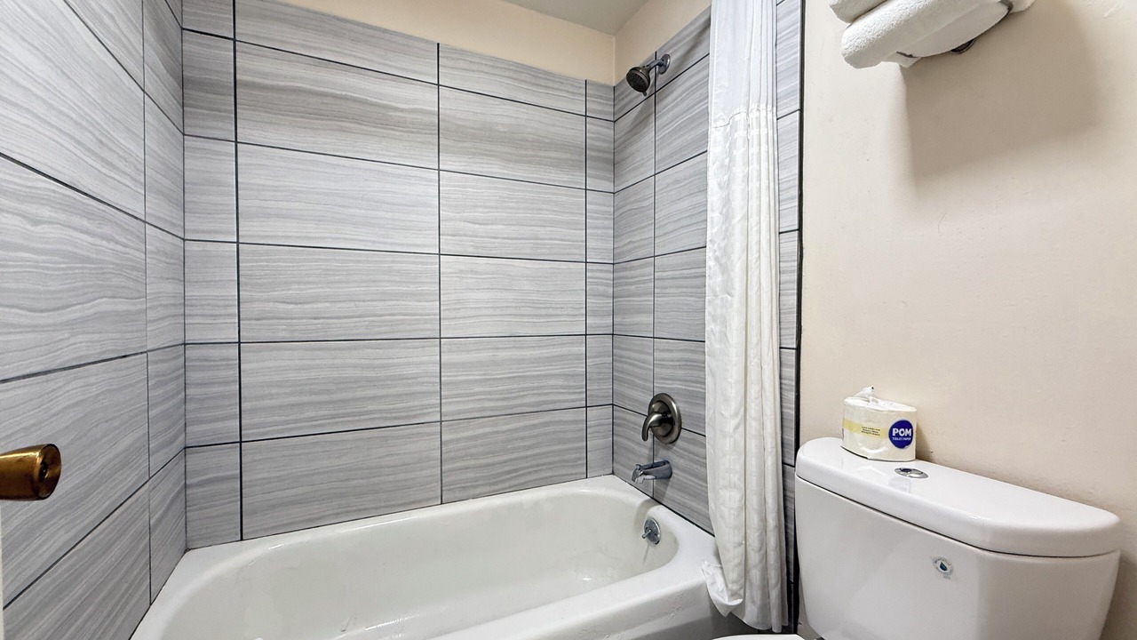 Photo of Bathroom in Hardin