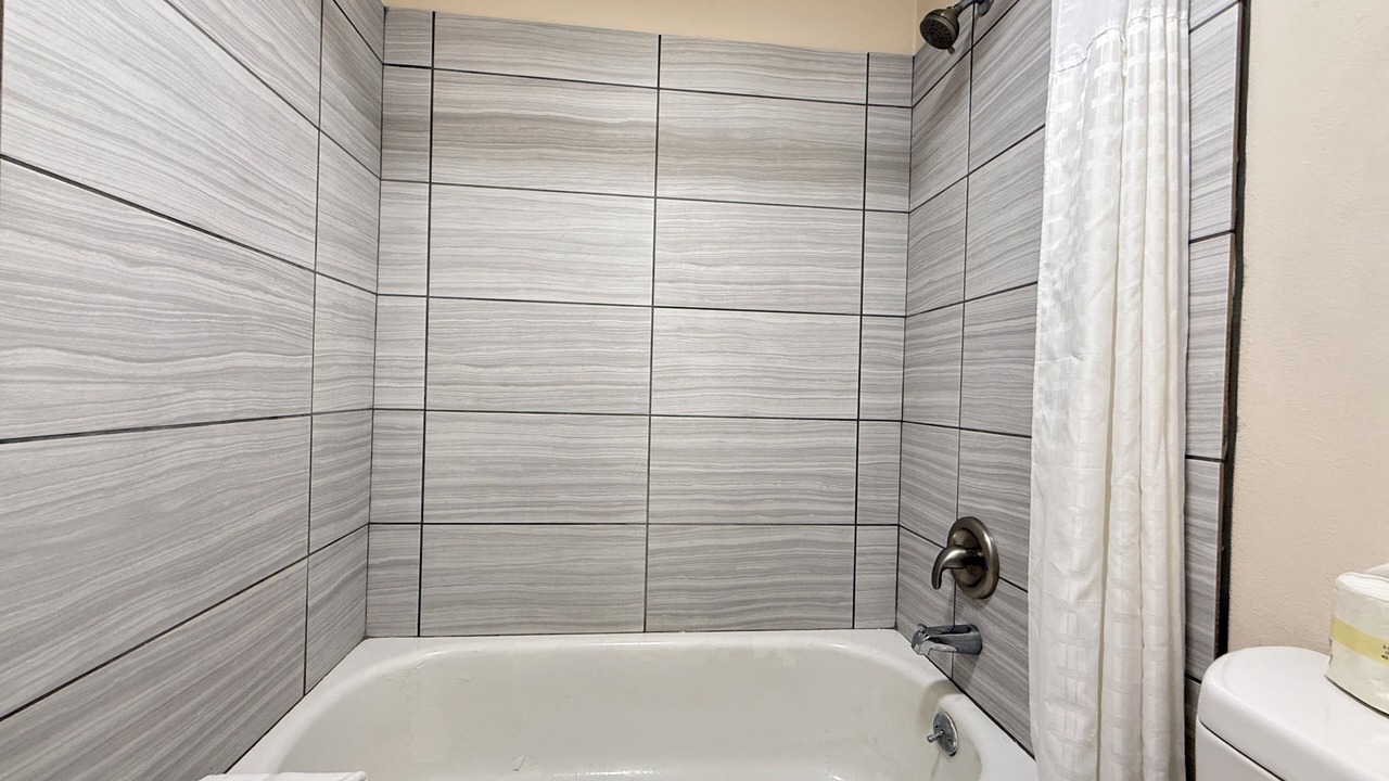 Photo of Bathroom in Hardin