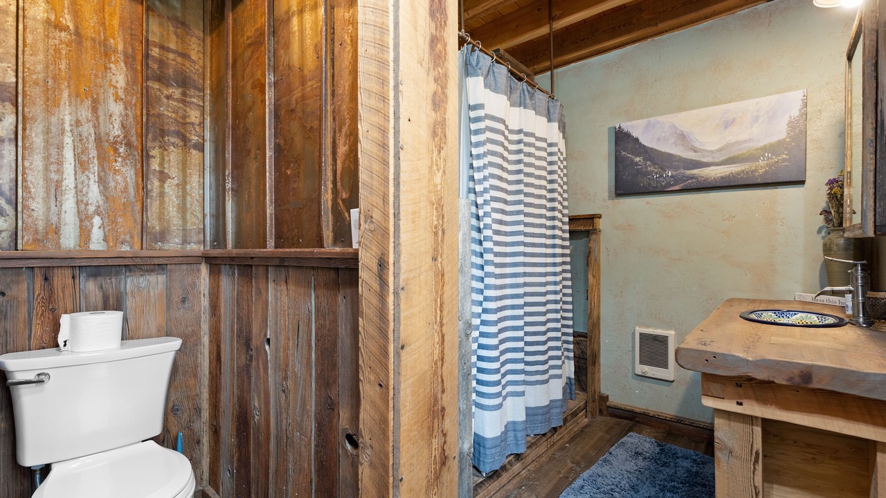 Photo of Bathroom in Eureka