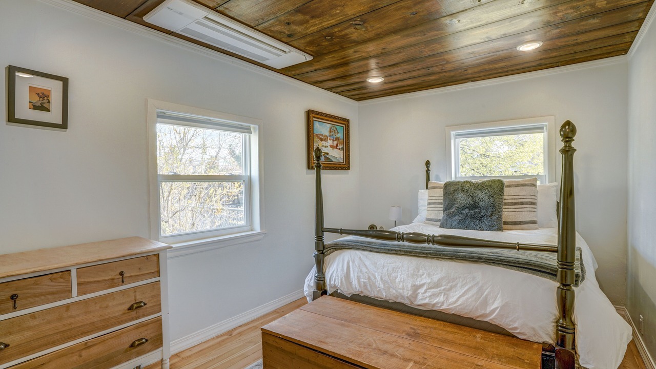 Photo of Others in Franklin to the Fort