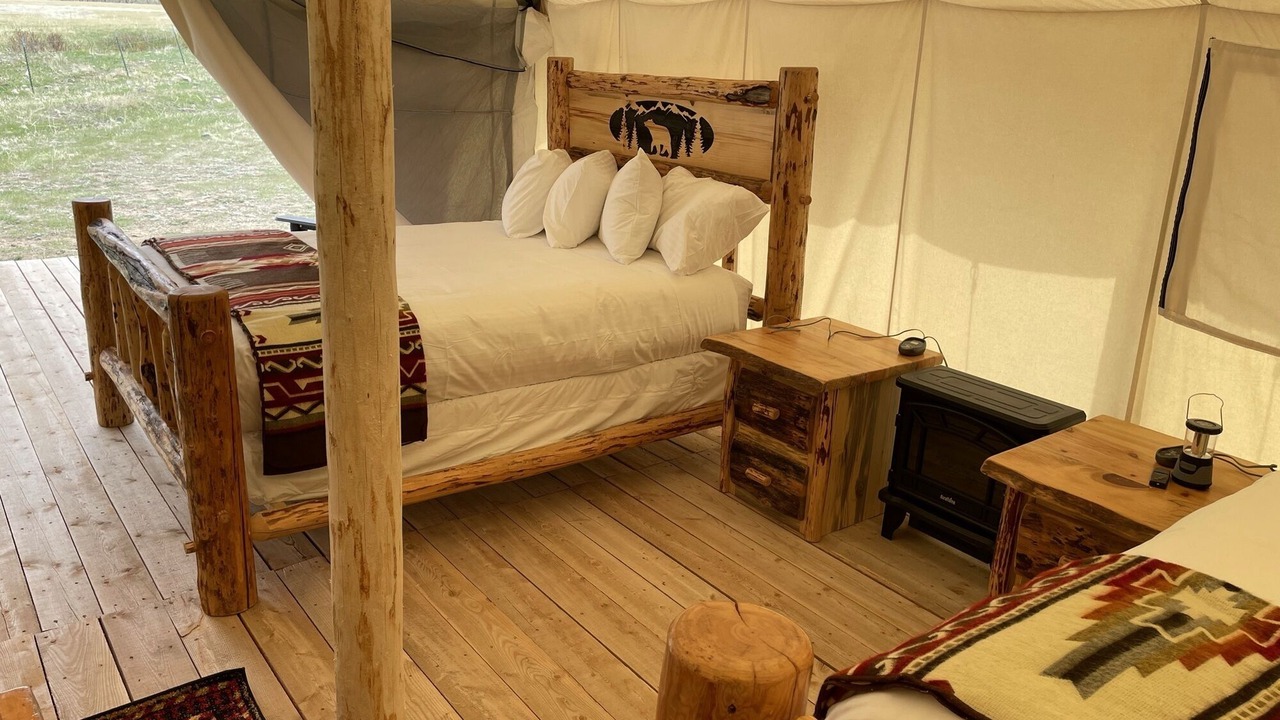 Photo of Others in Pray