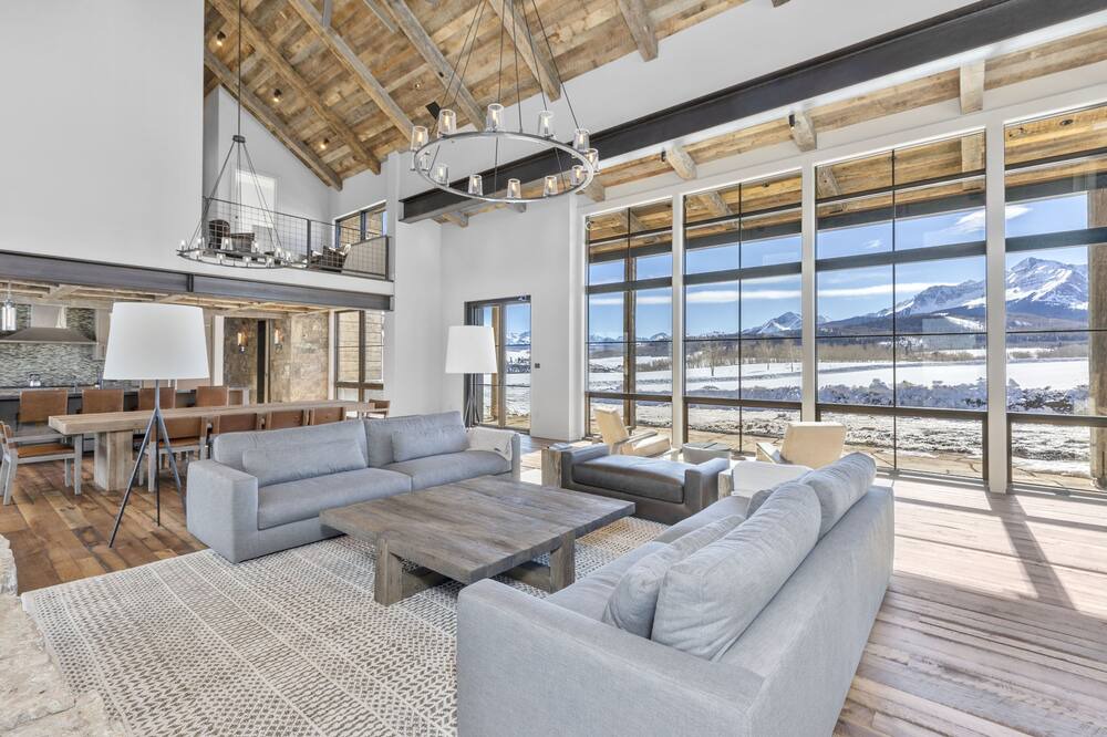 Photo of Livingroom in Placerville