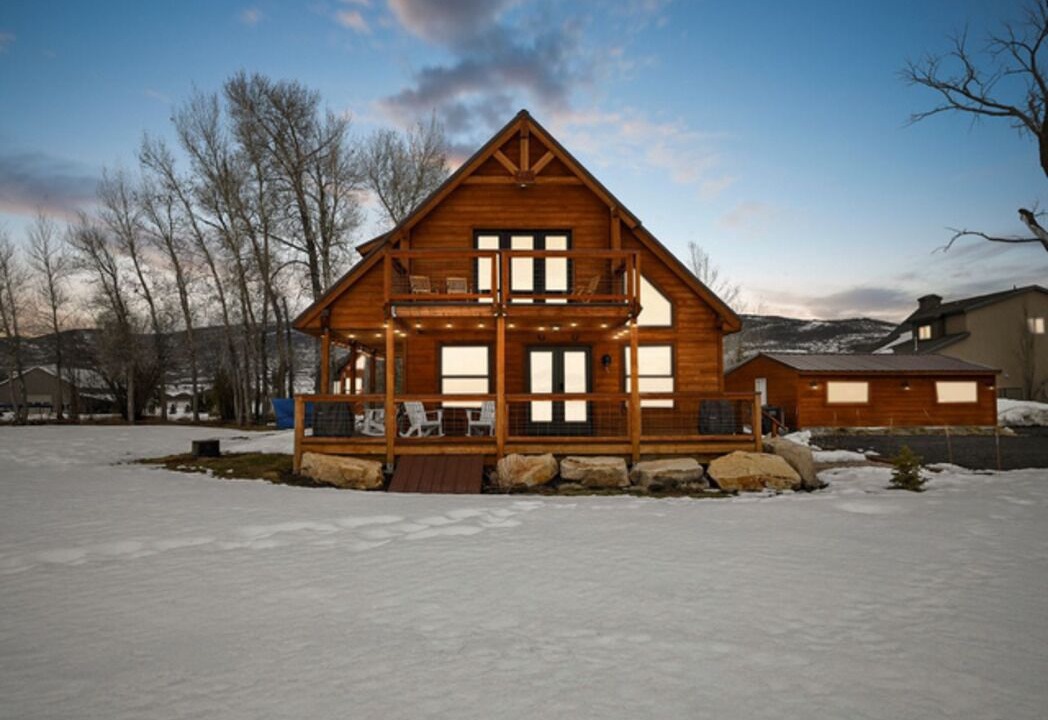 Photo of Outdoor in Oakley