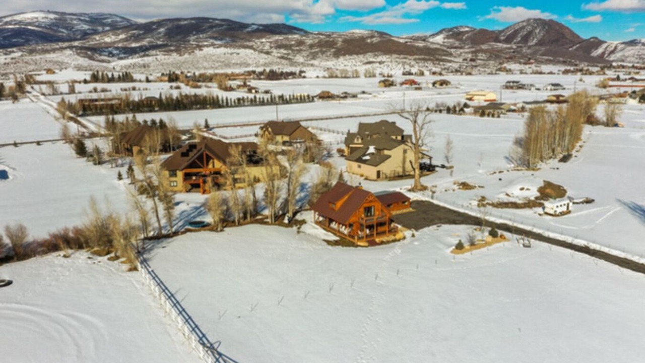 Photo of Outdoor in Oakley