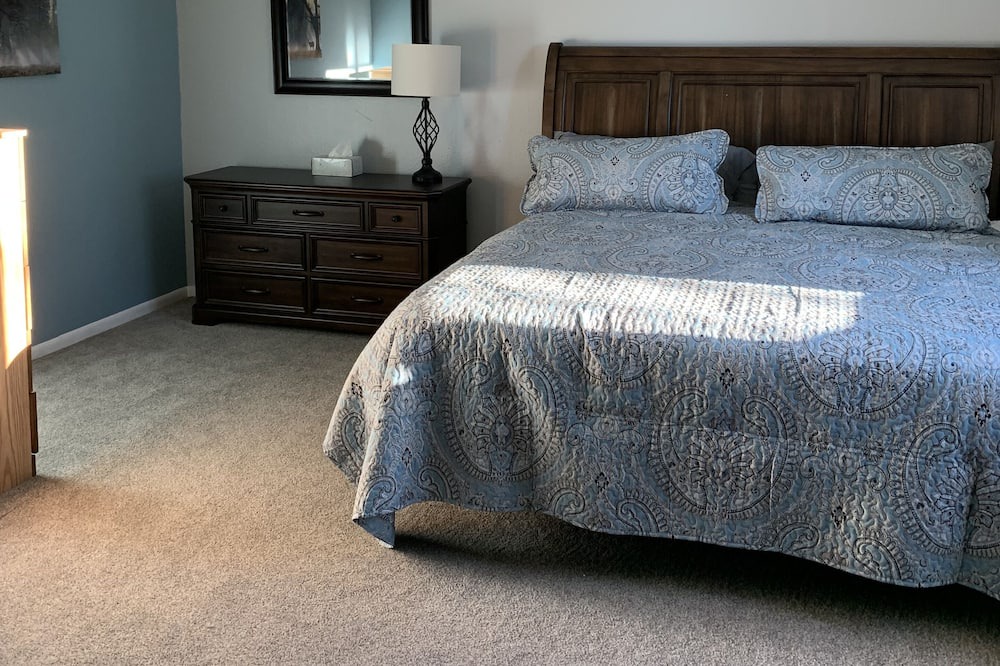 Photo of Bedroom in Billings
