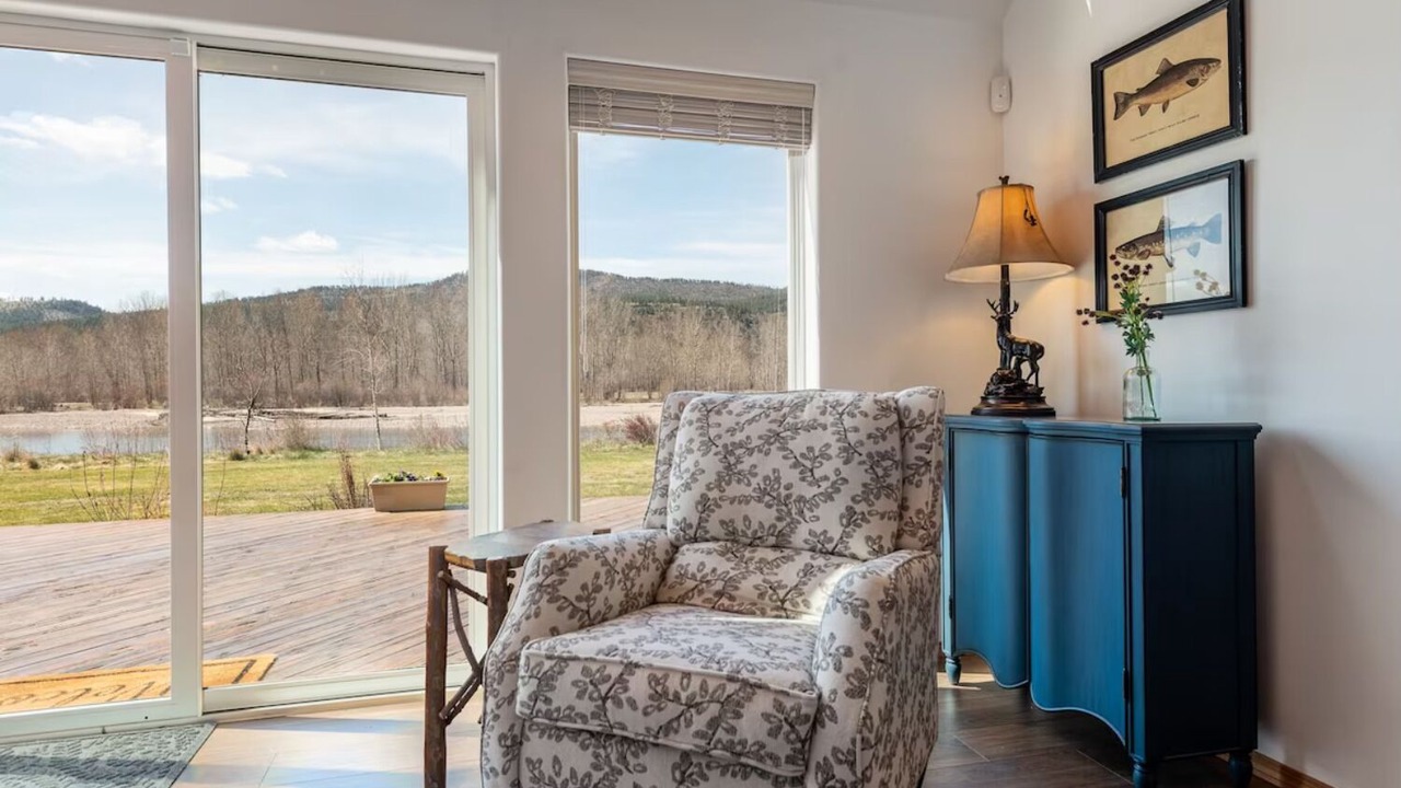 Photo of Livingroom in Frenchtown