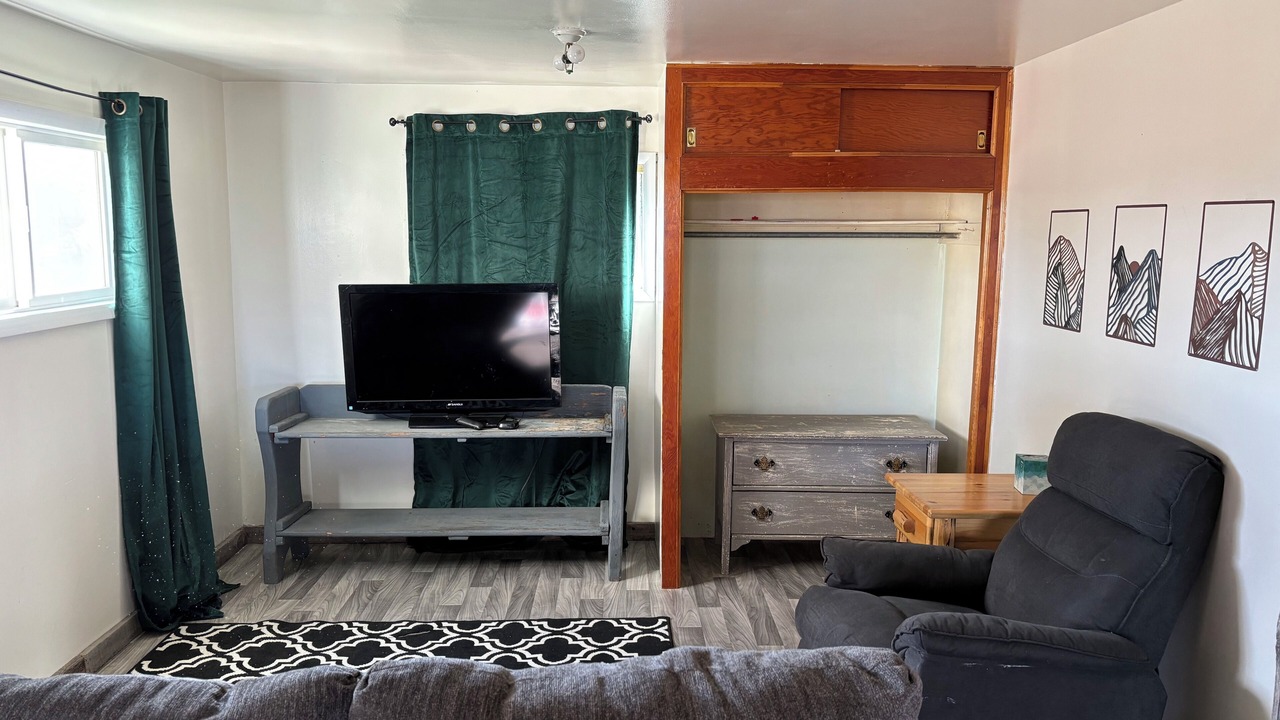 Photo of Livingroom in Winifred