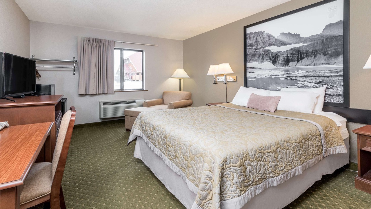 Photo of Bedroom in Kalispell