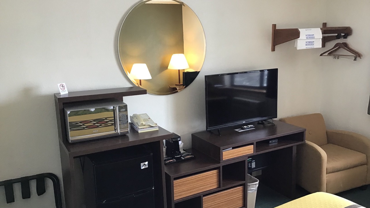 Photo of Bedroom in Livingston