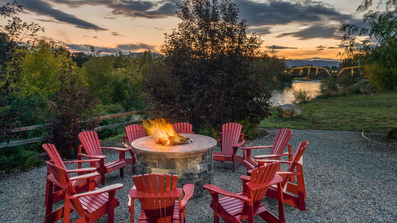 Photo of Patio Balcony in Heart of Missoula